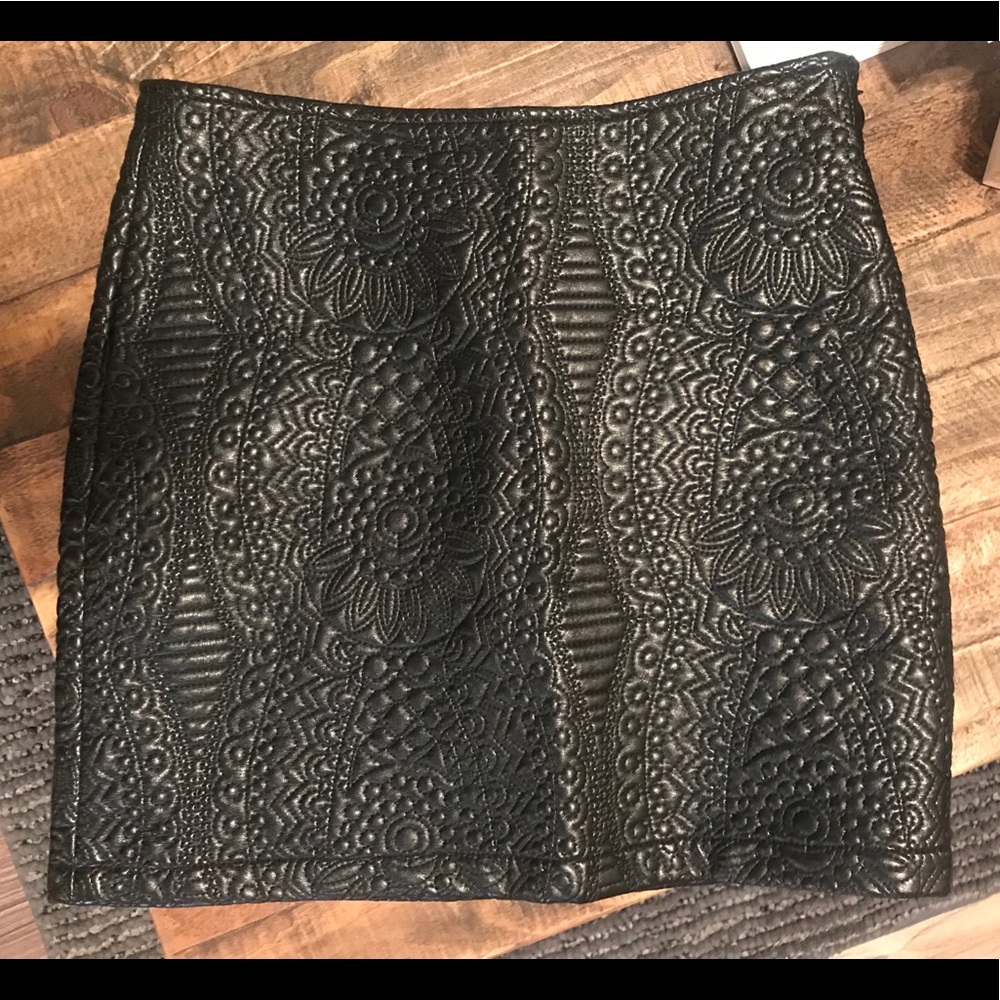 Faux leather mini skirt